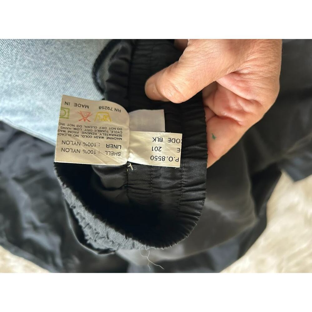 Vintage 80’s/90’s Tech Windbreaker/Track Style Pants. Size M Black - Picture 6 of 9